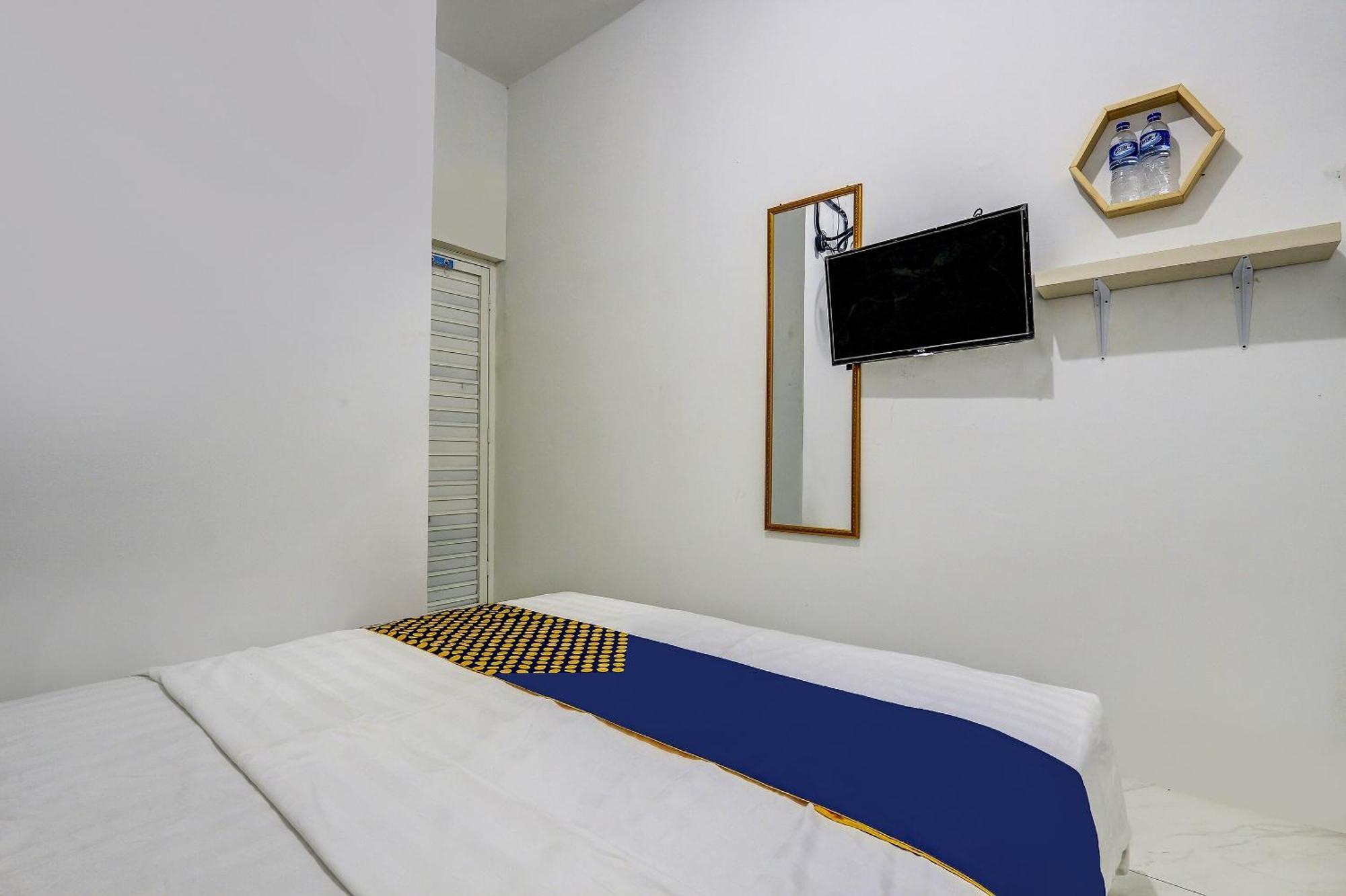 Spot On 90780 Gang Tengah Homestay Syariah Semarang Exterior foto